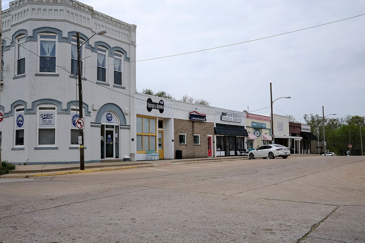 A row of historic storefronts in downtown Spring Hill