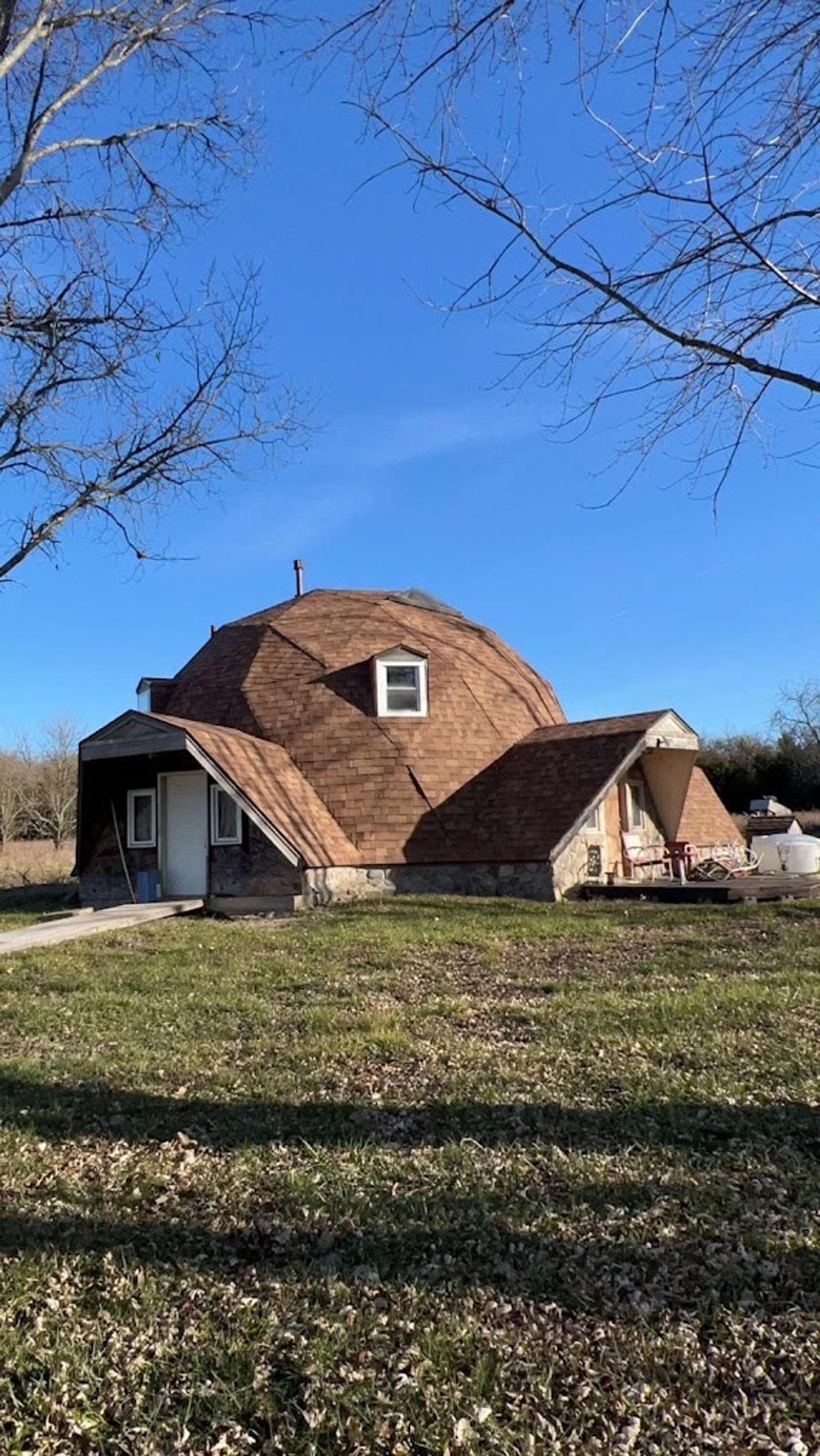 Roof maintenance and repair work